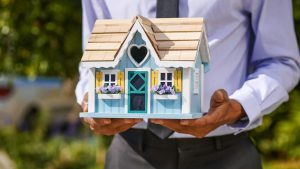 We Buy Houses in Norwood, MA